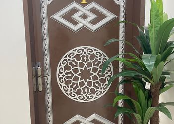 استديو بأثاث مريح وبسيط 
