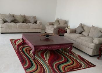 شاليه بجلسة خارجية ومسبح 