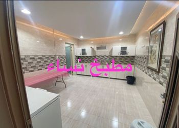 استراحة بمسطح  أخضر