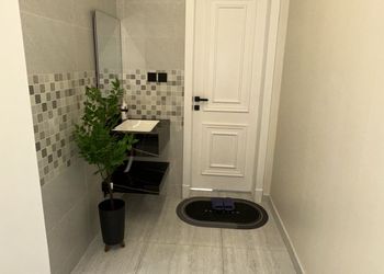 استديو بسرير ماستر 