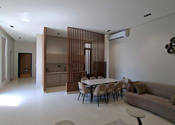 شاليه بمجالس وألعاب مائية 