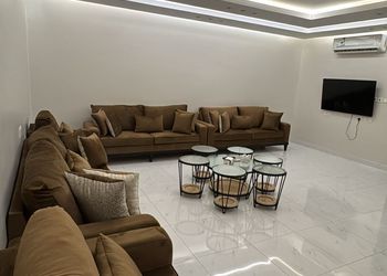 شاليه بغرفة نوم و جلسة خارجية
