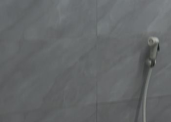 استرحة بمجلس شعبي وملحق خارجي 