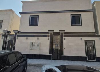 استديو بسرير ماستر وجلسه جانبيه