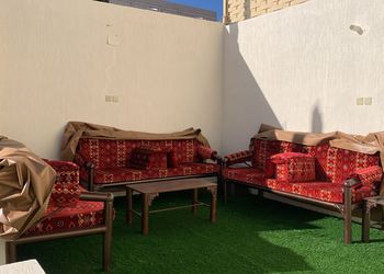 شاليه بجلسة خارجية وأجواء ممتعة 