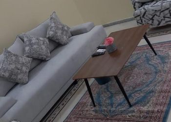 استديو بسرير ماستر وجلسة جانبية 