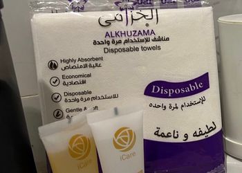 استديو بسرير ماستر وجلسة جانبية 