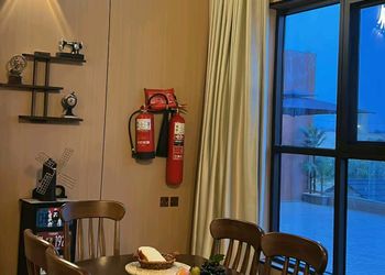 منتجع فندقي بمسبح وأجواء ممتعة 