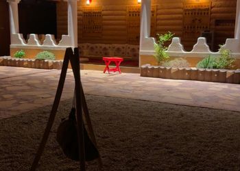 استراحة بجلسة خارجية و مجالس