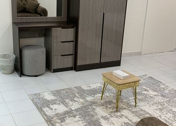 شاليه بغرفة نوم وألعاب أطفال