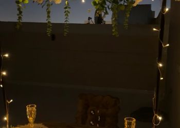 شقة بصالة مريحة وغرفة نوم 