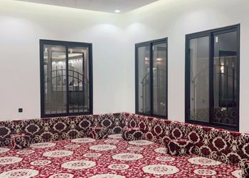 استراحة ببيت شعر ملكي ومجلس