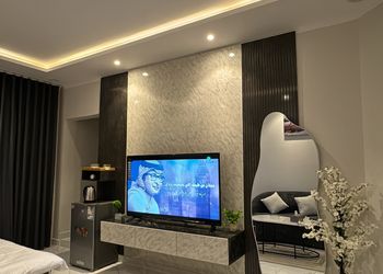 استديو بسرير ماستر وجلسة جانبية