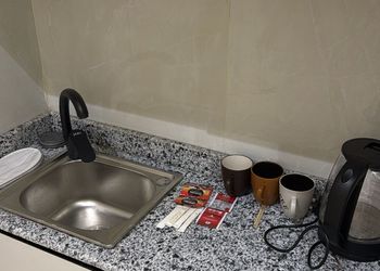 استديو بسرير ماستر وجلسة جانبية 