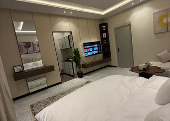 استديو بتصميم أنيق ودخول ذاتي