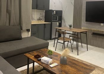 شقة واسعة وراقية بدخول ذاتي