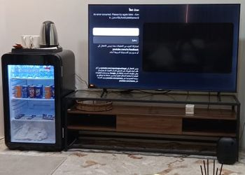 غرفة و صالة فندقية دخول ذكي 