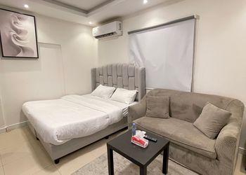 استديو بسرير ماستر ودخول ذاتي