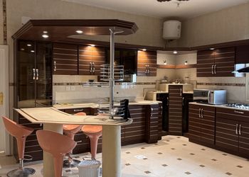 وحدة سكنية بثلاث غرف نوم 