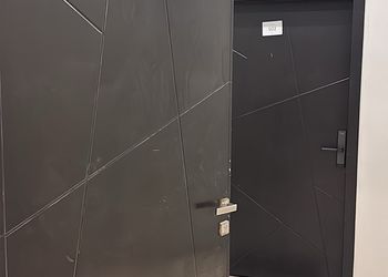 استديو بسرير ماستر
