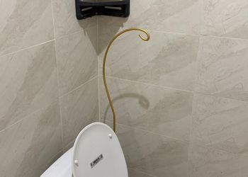 شقة بغرفة معيشة وغرفة نوم 