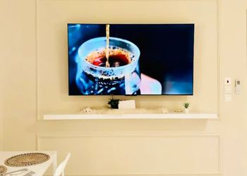 استديو بسرير ماستر وجلسة 