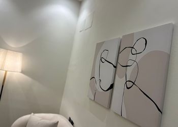 استديو بتصميم هادئ ودخول ذاتي