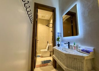 استديو بسرير ماستر