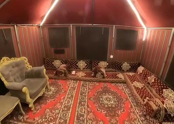 وحدة سكنية بثلاث غرف نوم 