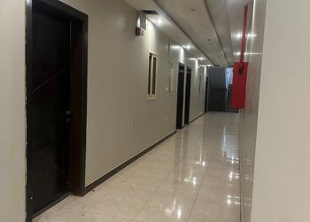 استديو بسرير ماستر وجلسة 