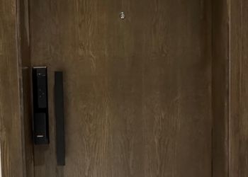 شقة بغرفتين نوم وصالة مريحة 