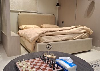 استديو هادئ بسرير ماستر 