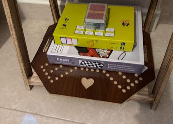 استديو بأثاث مريح وبسيط 