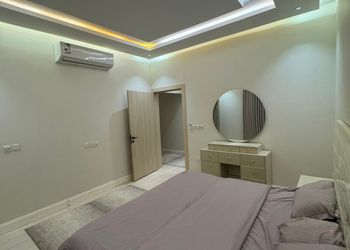 شاليه بألعاب أطفال ومسبح
