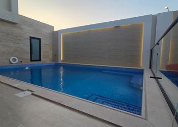 شاليه بمسبح والعاب مائية بتدفئه 