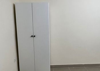 شقة بغرفة معيشة وغرفة نوم 