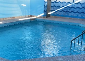 استراحة بمجالس ومسطح اخضر