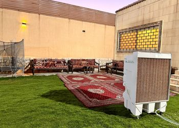شاليه بألعاب مائية ومجالس