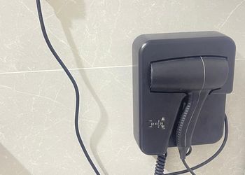 استديو بدخول ذاتي وسرير ماستر 