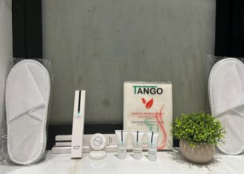 شقة بغرفتين نوم وصالة
