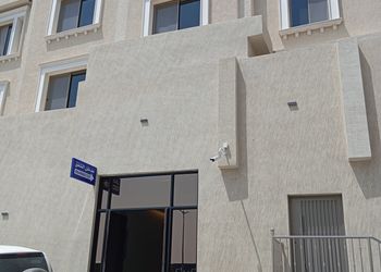 استديو هادئ بسرير ماستر 