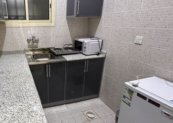 استديو هادئ بسرير ماستر 