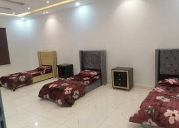 شاليه بمسطح اخضر