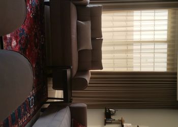 شقة بغرفة معيشة وغرفة نوم 