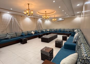 شاليه بالعاب اطفال وجلسة خارجية