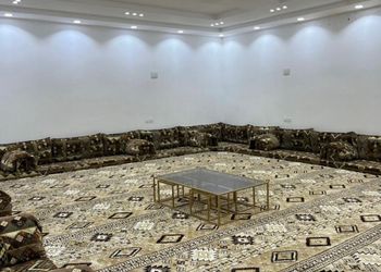 استراحة بصاله أنيقة وجلسة خارجية