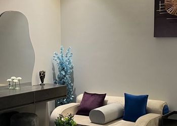 استديو بسرير ماستر وجلسة جانبية