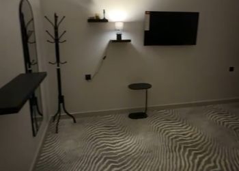 استديو بسرير ماستر ودخول ذاتي