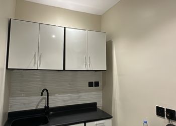 استديو هادئ بسرير ماستر 