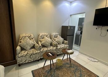 استوديو بسرير ماستر